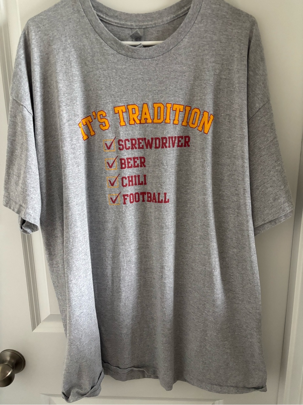 Tip Top Lounge 'It's Tradition' Men's T-Shirt